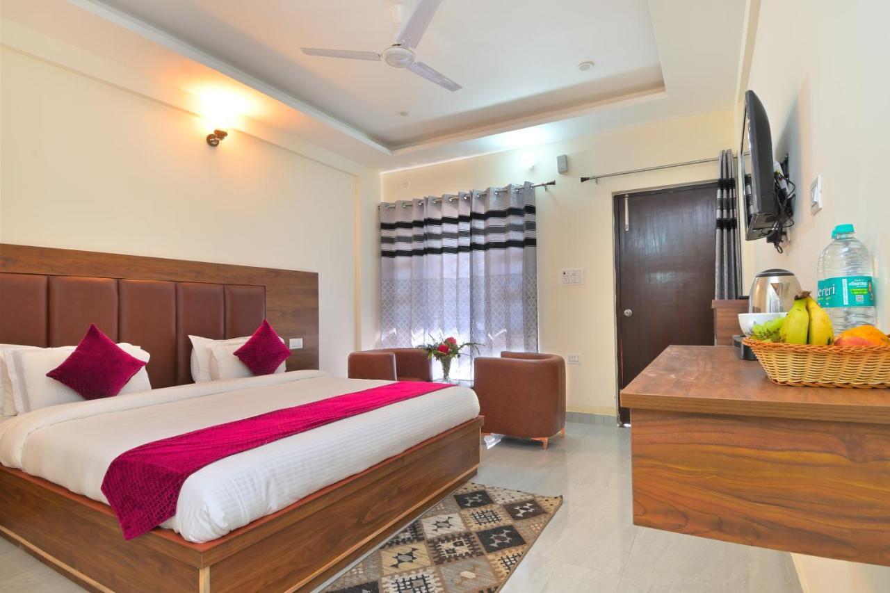 La Riqueza Dhanolti View # Near To Eco Park & Surkanda Devi Temple # Mountain View Rooms With Balcony # Big Parking # Customer Favourite Hotel Dhanaulti Eksteriør billede